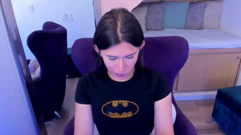 Snapshot of andrecastaneda chatting on 10-23-25, 05:55 Andre Castaneda online show from 10-23-25, 05:55