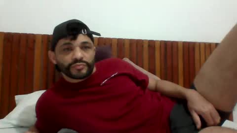 Snapshot of andreloko123 chatting on 12-17-24, 01:29 andreloko123 online show from 12-17-24, 01:29