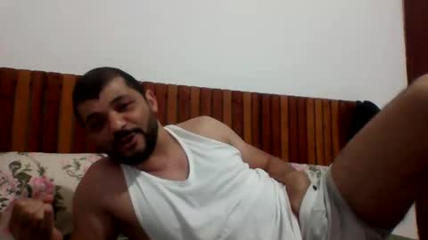 Snapshot of andreloko123 chatting on 10-17-25, 01:53 andreloko123 online show from 10-17-25, 01:53