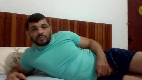 Snapshot of andreloko123 chatting on 11-27-25, 01:29 andreloko123 online show from 11-27-25, 01:29