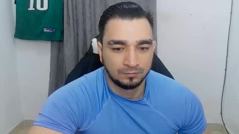 andres180950734 online show from 05-28-26, 11:29