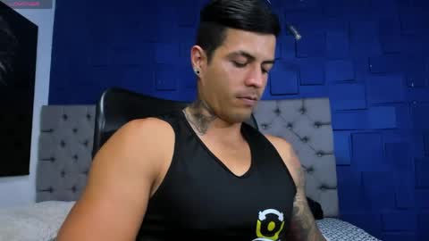 insta andres clark  online show from 05-20-26, 05:52