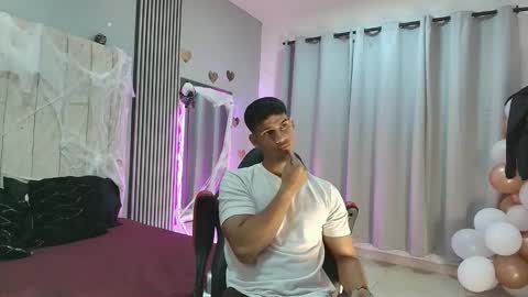 ANDRES  online show from 10-13-25, 04:56