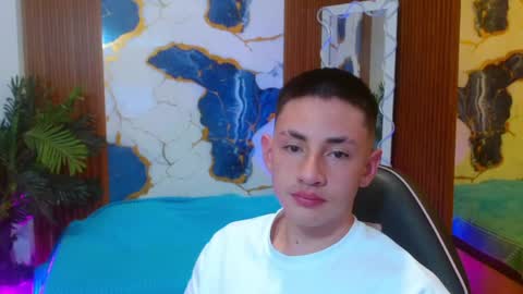 Snapshot of andres_tay chatting on 04-17-26, 02:25 andres_tay online show from 04-17-26, 02:25