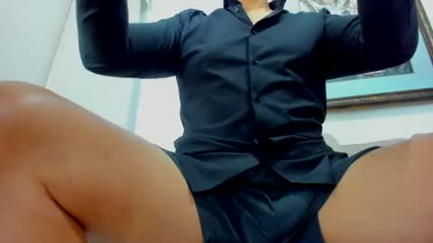 Snapshot of andrescockthick25cm chatting on 07-25-26, 07:39 Sir BBC online show from 07-25-26, 07:39