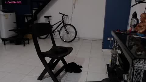 Snapshot of andressdean chatting on 12-15-24, 10:15 Andres Dean online show from 12-15-24, 10:15