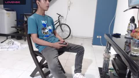 Snapshot of andressdean chatting on 12-22-24, 12:28 Andres Dean online show from 12-22-24, 12:28