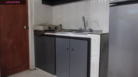 Snapshot of andressdean chatting on 12-24-24, 12:44 Andres Dean online show from 12-24-24, 12:44