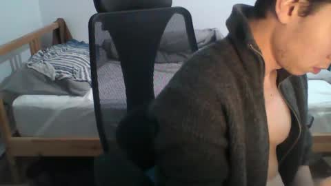 Snapshot of andresse_lat chatting on 03-07-26, 09:23 andresse_lat online show from 03-07-26, 09:23