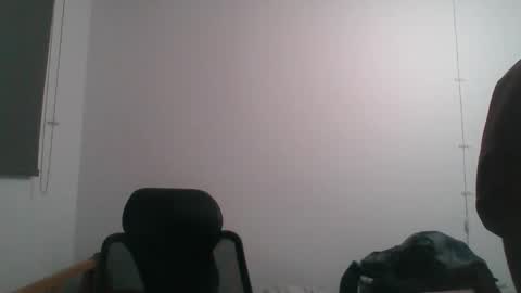 Snapshot of andresse_lat chatting on 03-25-26, 11:22 andresse_lat online show from 03-25-26, 11:22