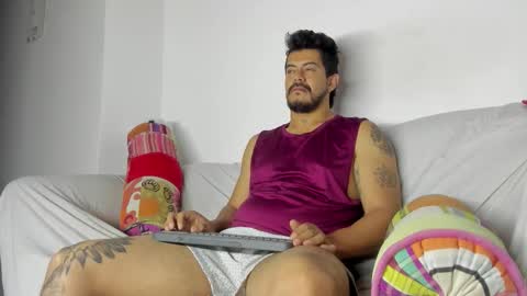 Snapshot of andressmith__ chatting on 01-18-26, 10:41 Andres online show from 01-18-26, 10:41