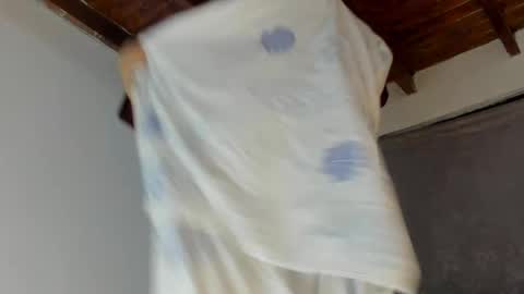 Snapshot of andressmith__ chatting on 05-04-26, 06:09 Andres online show from 05-04-26, 06:09