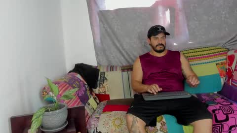 Snapshot of andressmith__ chatting on 05-24-26, 08:58 Andres online show from 05-24-26, 08:58