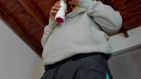 Snapshot of andressmith__ chatting on 06-09-26, 09:37 Andres online show from 06-09-26, 09:37