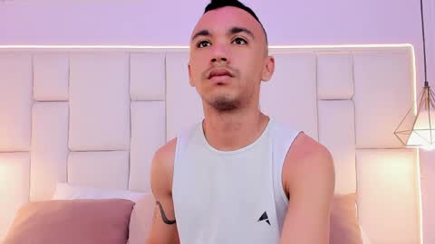 Snapshot of andressolorzano chatting on 05-11-26, 11:38 Andres online show from 05-11-26, 11:38