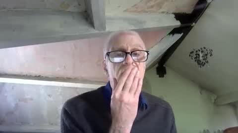 Andrew online show from 05-08-26, 04:01