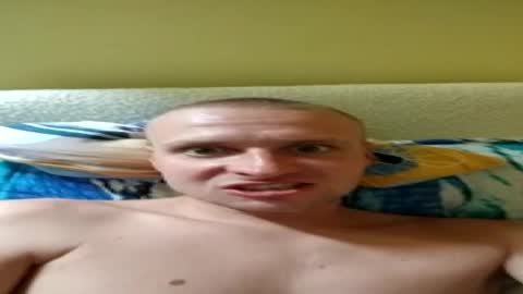 Snapshot of andrew3356577 chatting on 06-21-26, 10:51 andrew3356577 online show from 06-21-26, 10:51