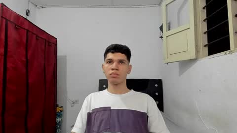 andrew_2811 online show from 04-27-26, 04:32