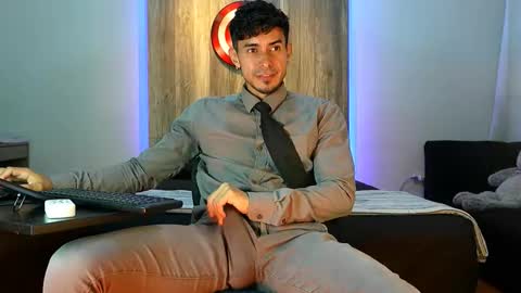 Andrew online show from 11-07-25, 04:12