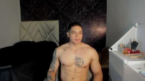 andrew_jhones online show from 05-19-26, 04:52