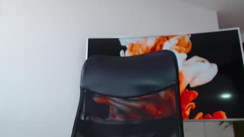 ANDREW WEST online show from 02-09-25, 02:40