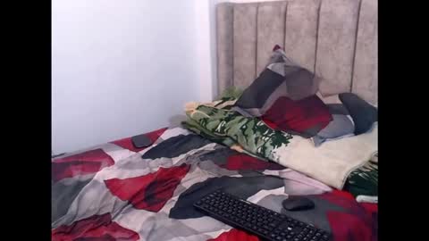 Snapshot of andrewburke06 chatting on 11-25-25, 06:08 andrewburke06 online show from 11-25-25, 06:08