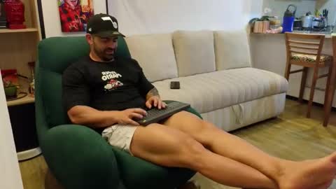 Andrew online show from 09-30-25, 01:43