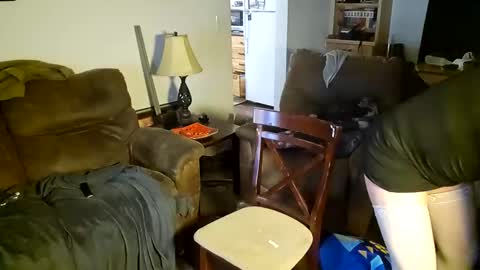 andrewo4277 online show from 12-19-24, 01:18