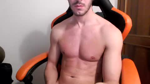 Snapshot of andrewyy34 chatting on 12-20-25, 10:33 Andrea online show from 12-20-25, 10:33