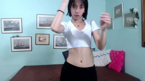 Snapshot of andreynajimenez chatting on 02-06-25, 12:16 Andreyna online show from 02-06-25, 12:16