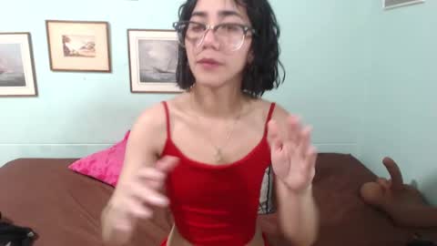 Snapshot of andreynajimenez chatting on 02-28-25, 06:20 Andreyna online show from 02-28-25, 06:20