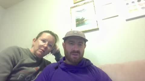 Sexy Newbie Couple online show from 12-17-24, 01:18