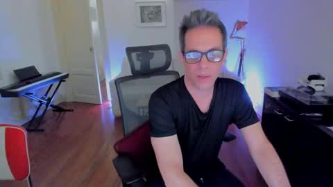 Snapshot of andy0pandi chatting on 12-07-24, 07:49 Andrew online show from 12-07-24, 07:49