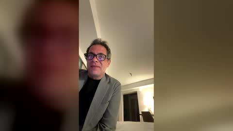 Andrew online show from 05-19-26, 04:52