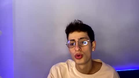 Snapshot of andy_collins__ chatting on 02-26-25, 08:00 andy_collins__ online show from 02-26-25, 08:00