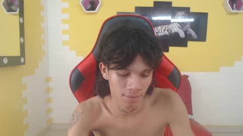 andy_dan1 online show from 12-27-24, 07:35