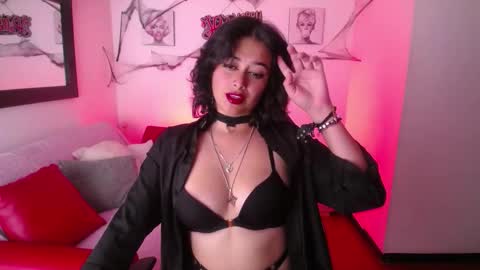 Snapshot of andy_eagleton_20 chatting on 10-25-25, 02:19 andy_eagleton_20 online show from 10-25-25, 02:19