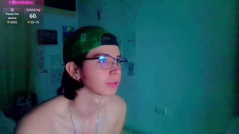 Snapshot of andy_gray01 chatting on 02-08-25, 11:01 Andy Gray online show from 02-08-25, 11:01