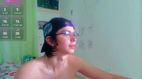 Snapshot of andy_gray01 chatting on 02-09-25, 04:07 Andy Gray online show from 02-09-25, 04:07