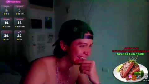 Snapshot of andy_gray01 chatting on 03-12-25, 10:59 Andy Gray online show from 03-12-25, 10:59