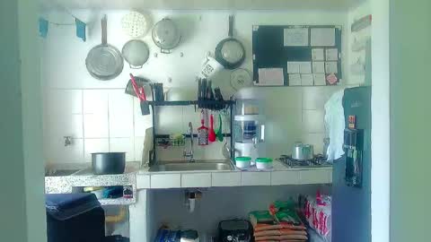 Snapshot of andy_gray01 chatting on 10-13-25, 04:18 Andy Gray online show from 10-13-25, 04:18