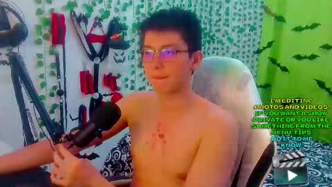 Snapshot of andy_gray01 chatting on 11-07-25, 01:38 Andy Gray online show from 11-07-25, 01:38