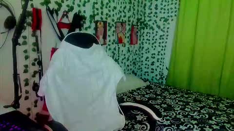 Snapshot of andy_gray01 chatting on 12-02-25, 05:30 Andy Gray online show from 12-02-25, 05:30