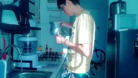 Snapshot of andy_gray01 chatting on 12-03-25, 11:41 Andy Gray online show from 12-03-25, 11:41