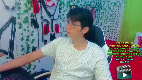 Snapshot of andy_gray01 chatting on 01-18-26, 01:09 Andy Gray online show from 01-18-26, 01:09