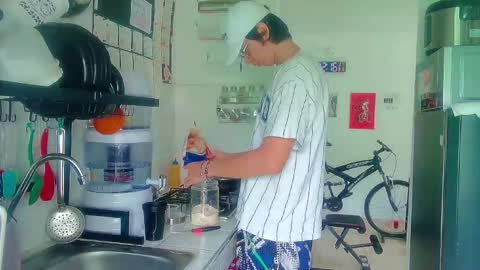 Snapshot of andy_gray01 chatting on 03-16-26, 05:17 Andy Gray online show from 03-16-26, 05:17