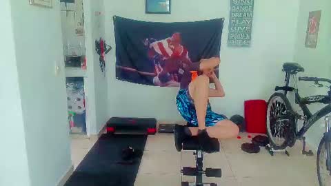 Snapshot of andy_gray01 chatting on 06-26-26, 01:04 Andy Gray online show from 06-26-26, 01:04