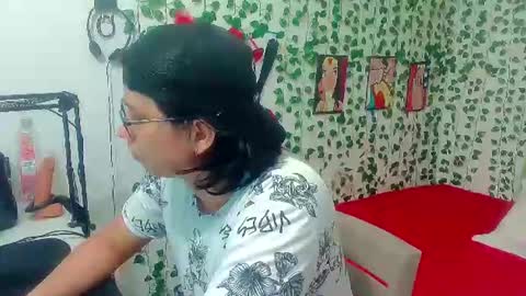 Snapshot of andy_gray01 chatting on 07-01-26, 12:34 Andy Gray online show from 07-01-26, 12:34