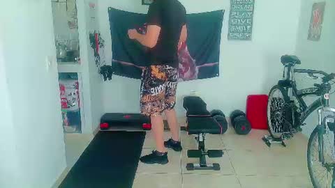 Snapshot of andy_gray01 chatting on 07-21-26, 12:29 Andy Gray online show from 07-21-26, 12:29