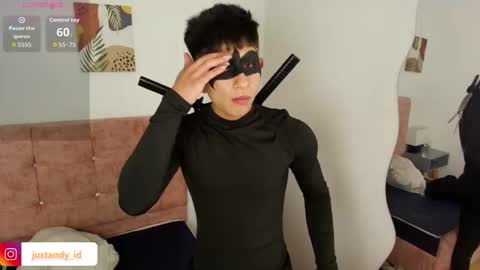 andy_justgame online show from 10-23-25, 03:06